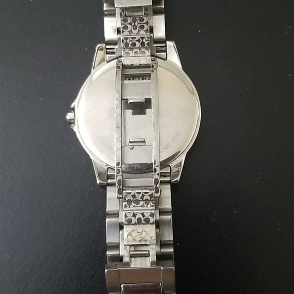 💎 Coach Watch - Silver with Stainless Steel Face - Picture 3 of 6